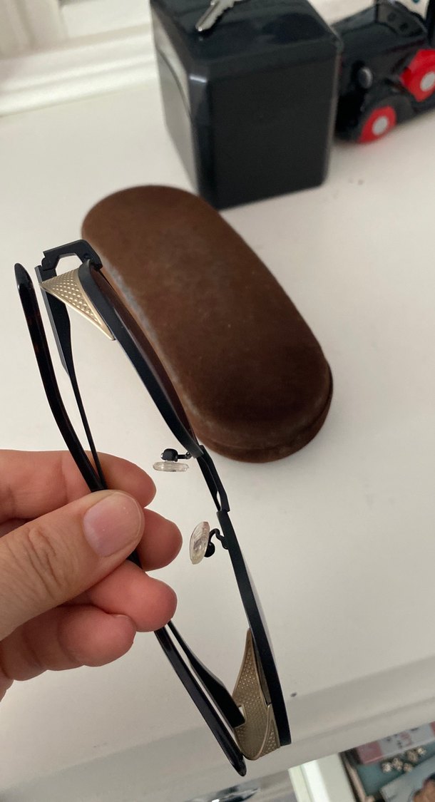 Kahverengi Tokalı Klasik Kadın Güneş Gözlüğü - Görsel 5