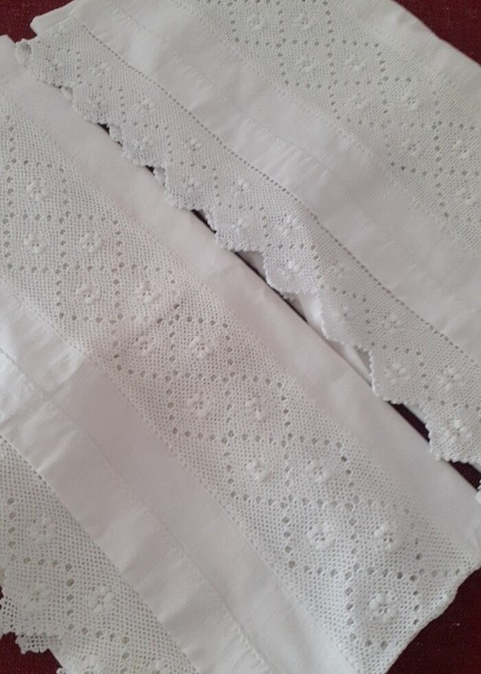 Dantel çarşaf nevresim ve iki adet yastık kılıfı - Görsel 2