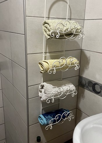 Beyaz Ferforje havluluk