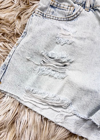 DILVIN Mavi Yırtık Mini Jean Şort - Görsel 5