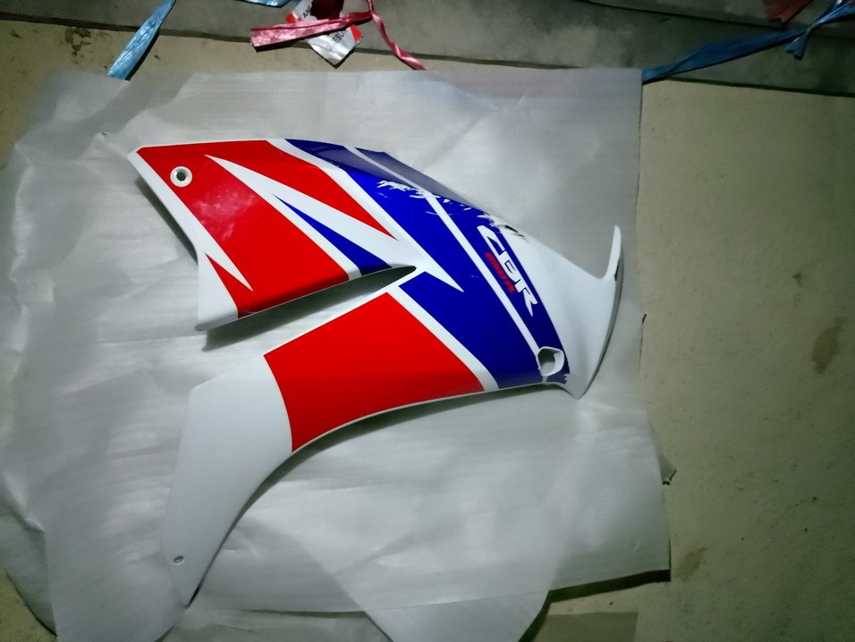 HONDA CBR 250R KAPORTA TAKIMI - Görsel 5