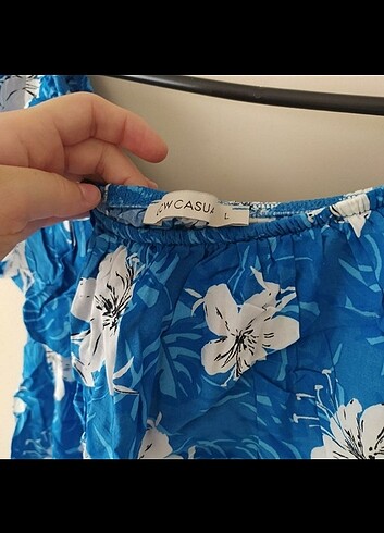 LC Waikiki Lc Waikiki Madonna yaka mavi bluz