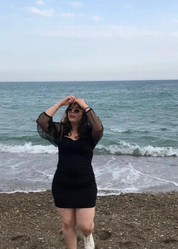 Kısa elbise - Görsel 2