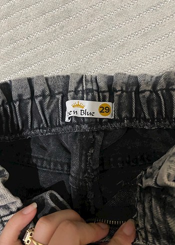 Gri Bel Detaylı Kadın Jean Pantolon - Görsel 2