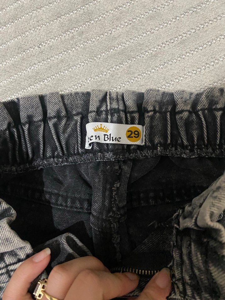 Gri Bel Detaylı Kadın Jean Pantolon - Görsel 2