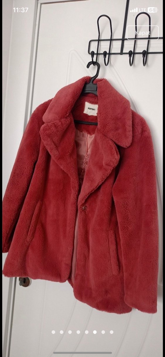 Koyu Kırmızı Kadın Midi Boy Kürk Detaylı Mont - Görsel 3