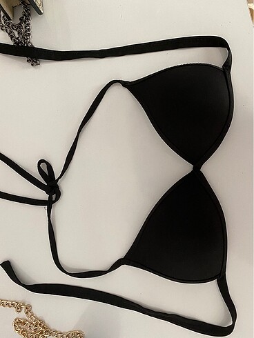 Bikini üstü