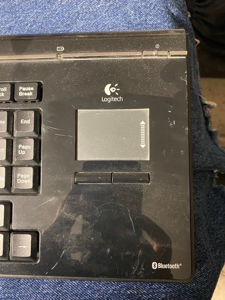 Logitech Siyah Kablosuz Klavye - Görsel 2