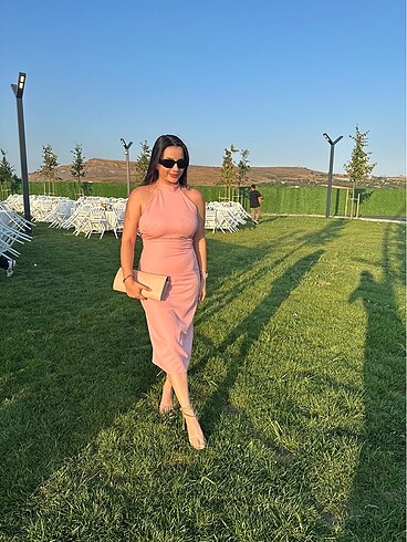 Trendyol & Milla Pembe fiyonklu elbise