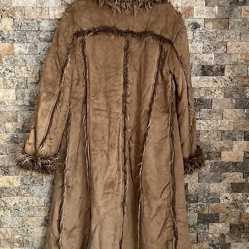 42 Beden camel Renk Collezione. İçi tüylü vintage kaban