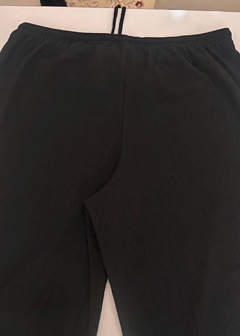 HM Siyah Pilili Kadın Keten Pantolon - Görsel 3