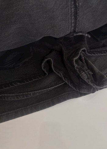 STRADİVARİUS SİYAH ŞORTLU ETEK - Görsel 3