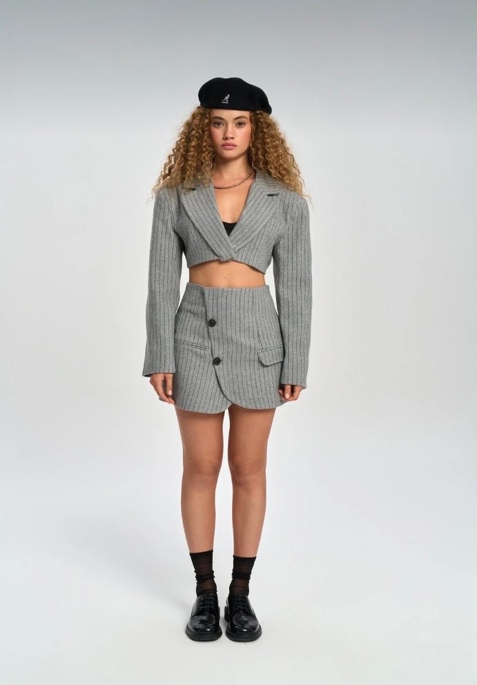 Gri Çizgili Blazer ve Etek Takım MAİ COLLECTİON - Görsel 5