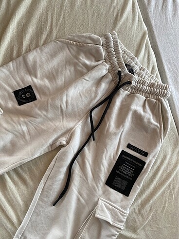 Bershka Jogger pantolon