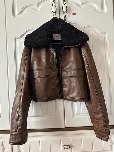 Stradivarius zara deri ceket