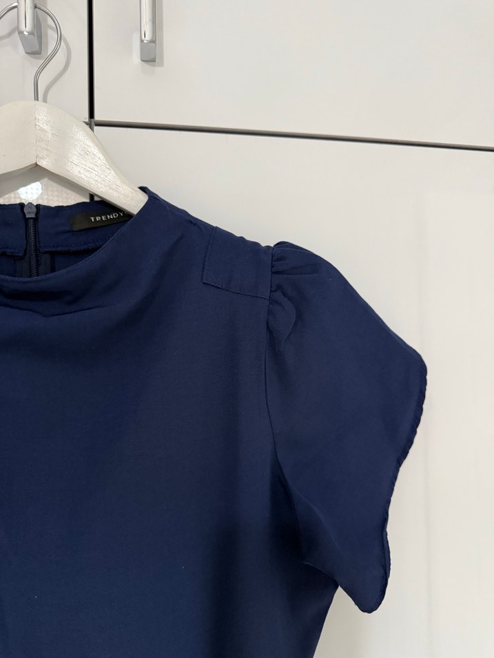 Düğmeli V Yaka Midi Örme Elbise - Görsel 3