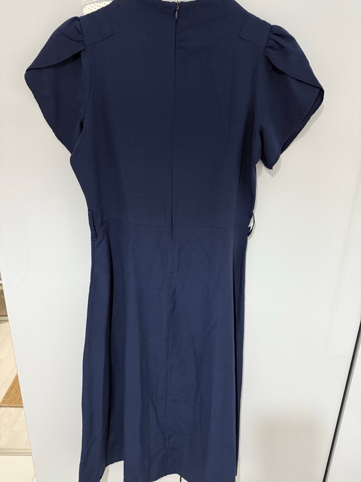 Düğmeli V Yaka Midi Örme Elbise - Görsel 5