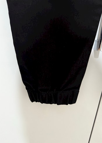 Kadın Siyah Kemerli Denim Pantolon - Görsel 7