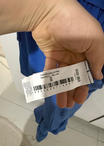 Mavi V Yakalı Pamuklu Uzun Elbise - Görsel 5