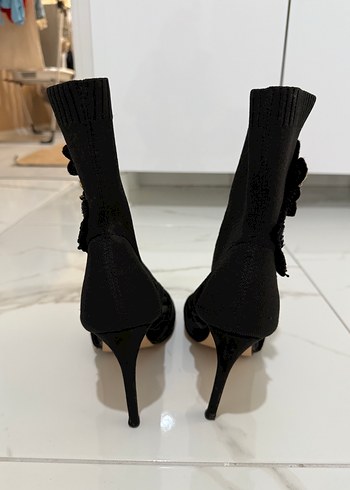 Boncuk İşlemeli Siyah Örgü Topuklu Kadın Bot - Görsel 5
