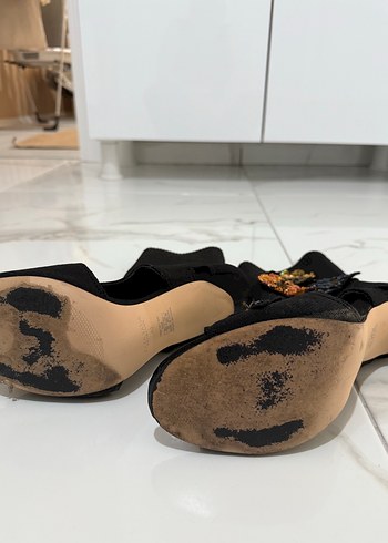 Boncuk İşlemeli Siyah Örgü Topuklu Kadın Bot - Görsel 4