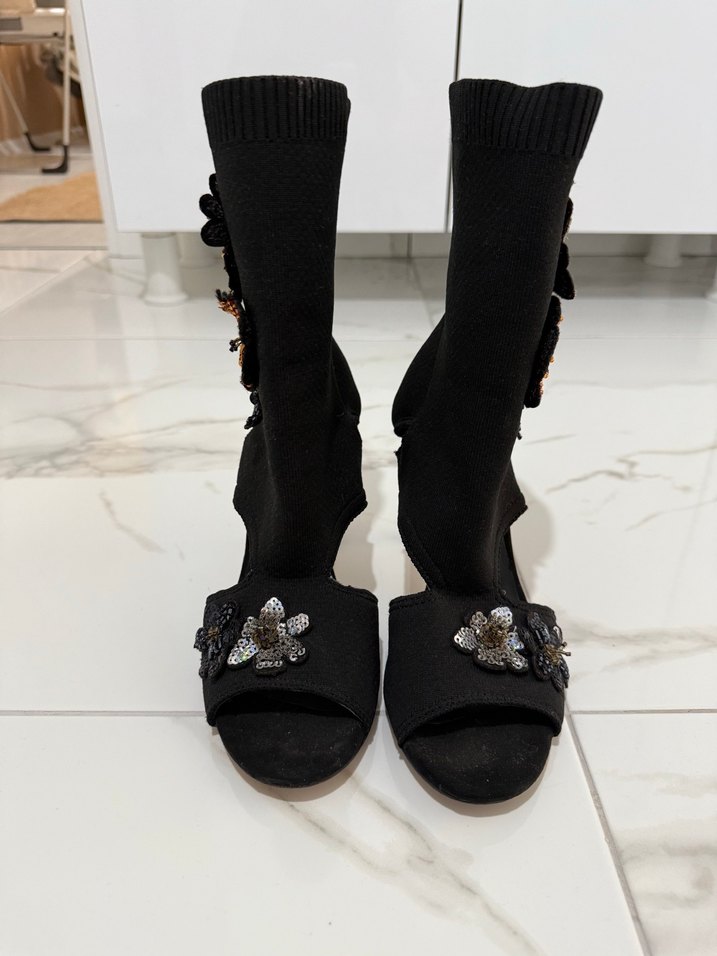 Boncuk İşlemeli Siyah Örgü Topuklu Kadın Bot - Görsel 2