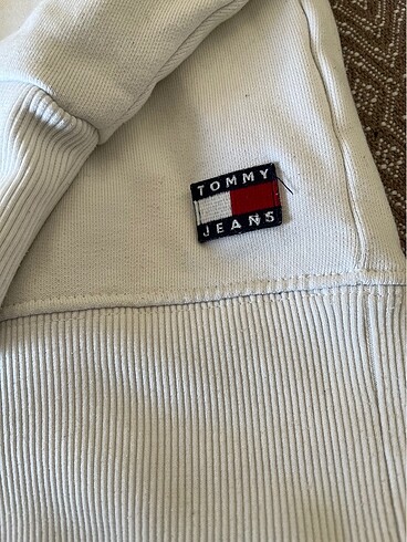 m Beden Tommy Hilfiger Sweatshirt