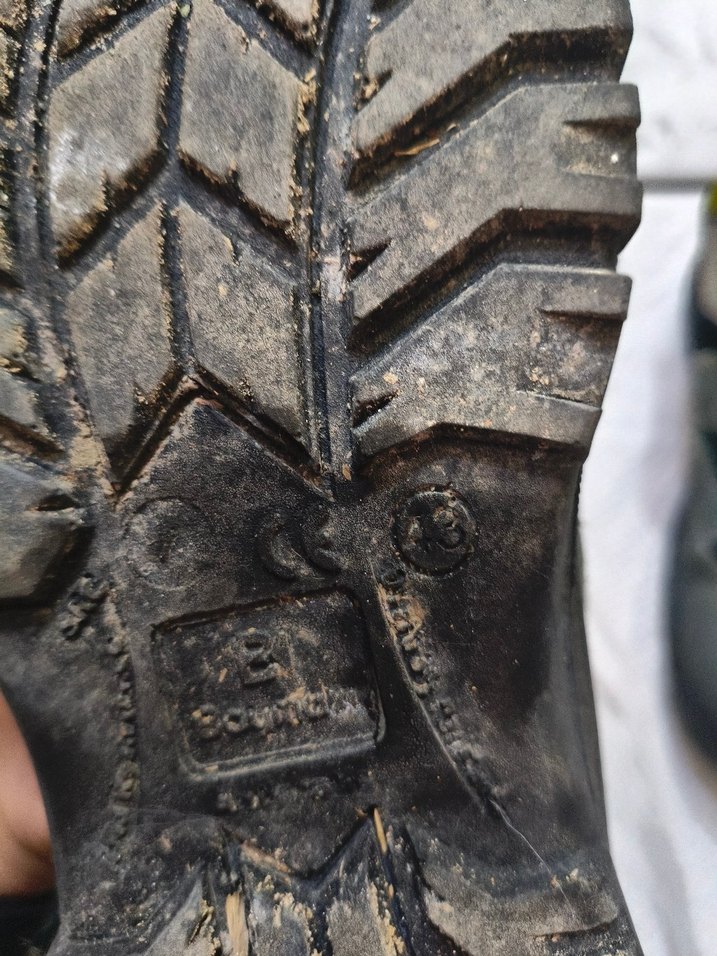 yeşil iş ayakkabısı - Görsel 2