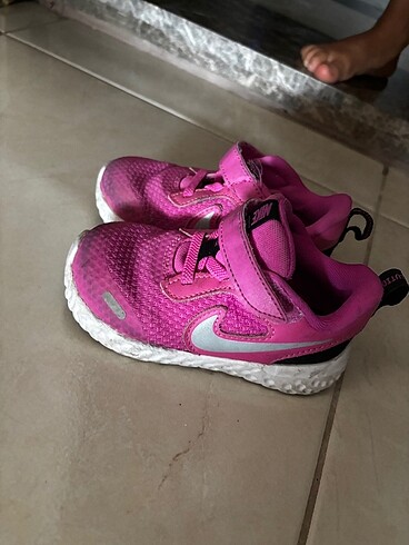 Nike spor ayakkabı