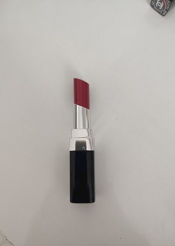  Beden Chanel Rouge Coco Bloom Koyu Kırmızı Ruj