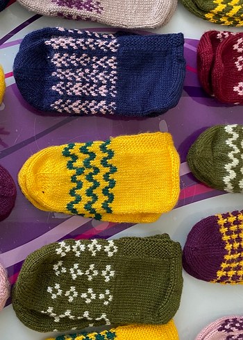 El Örgüsü Renkli Patik - Görsel 7