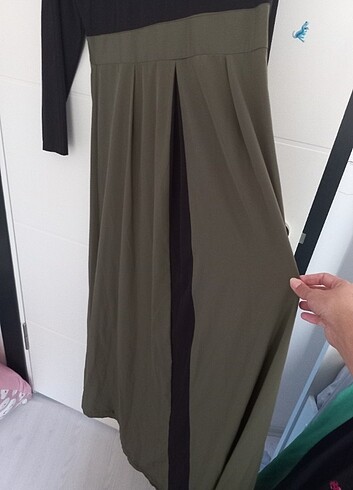 44 Beden siyah Renk Tesettür elbise