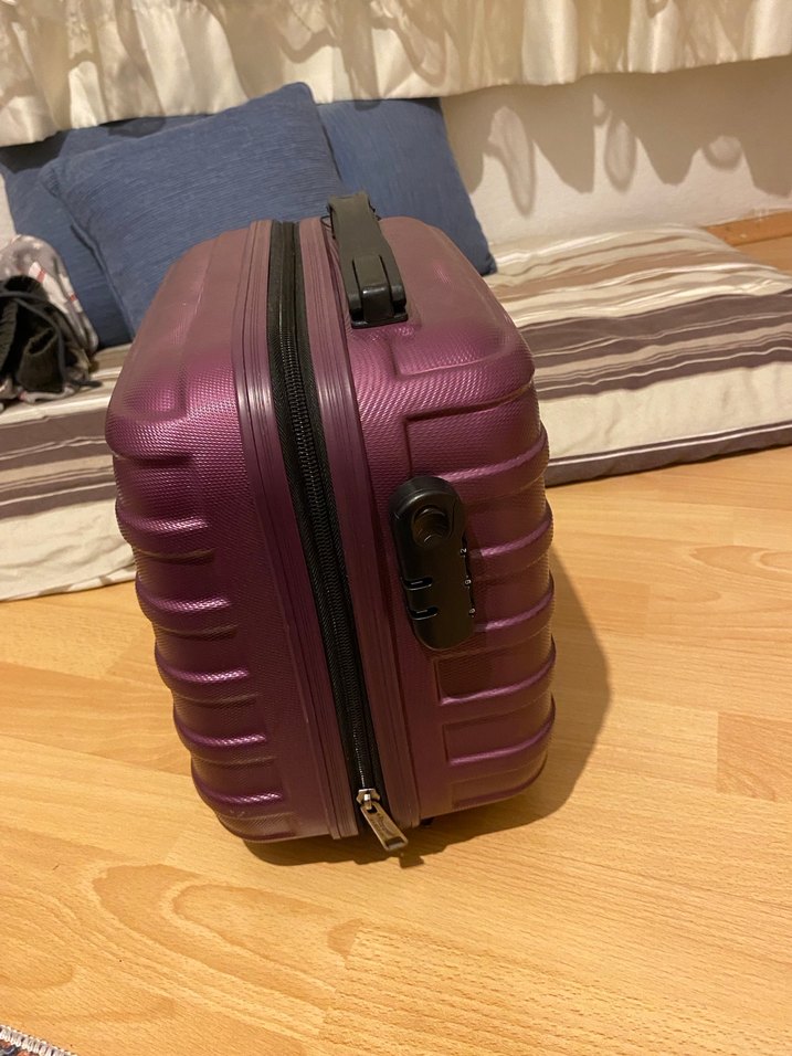 Patlıcan Moru Fermuarlı Küçük Valiz - Görsel 2