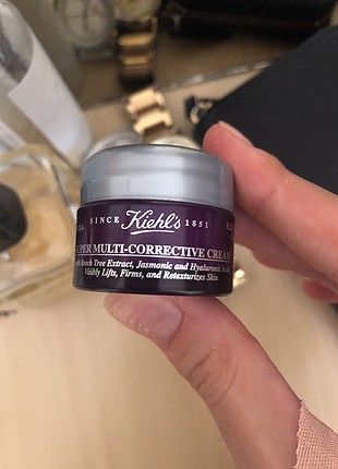 Kiehls kırışıklık giderici krem