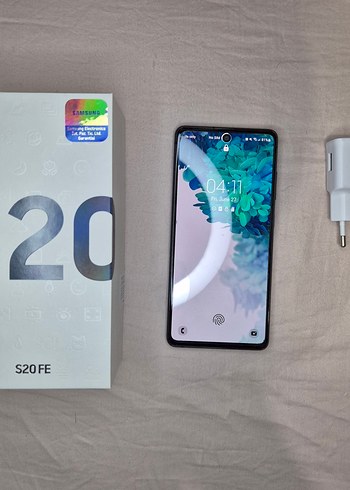 Samsung Galaxy S20 FE 128GB Snapdragon 6GB ram