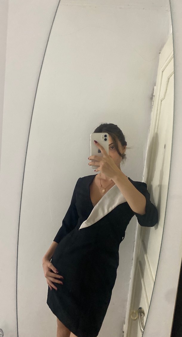 Siyah V Yaka Midi Ofis Elbisesi - Görsel 3