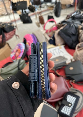 Kadın Siyah Kroko Desenli Deri Cüzdan - Görsel 3