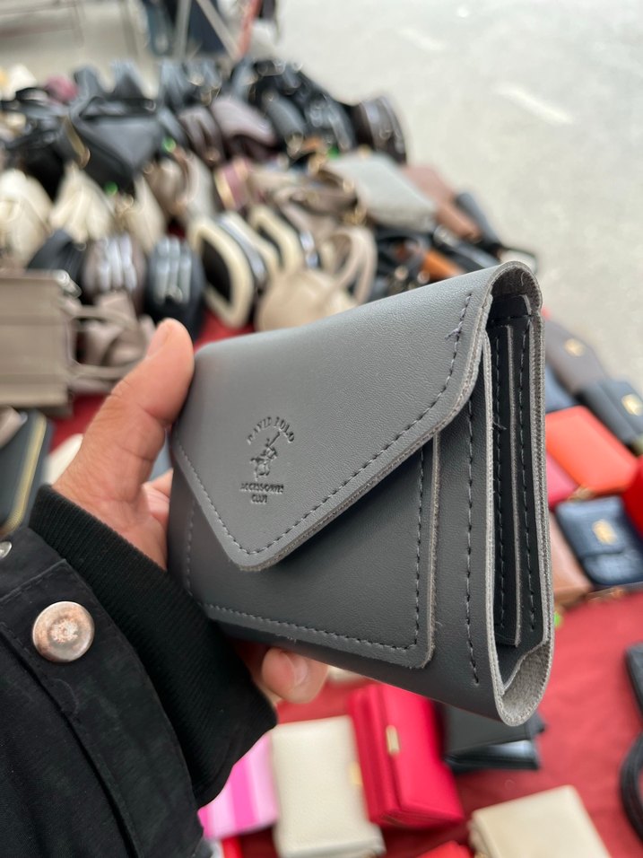 Gri Deri Kadın Cüzdanı Velcro Kapaklı - Görsel 3