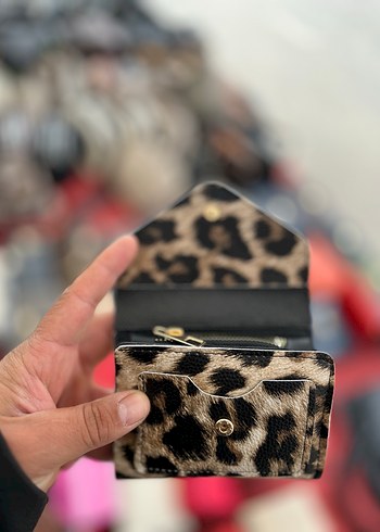 Kahverengi Leopar Desenli Kadın Deri Cüzdan - Görsel 4