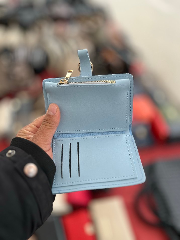 Mavi Deri Kadın Cüzdanı Tokalı - Görsel 3