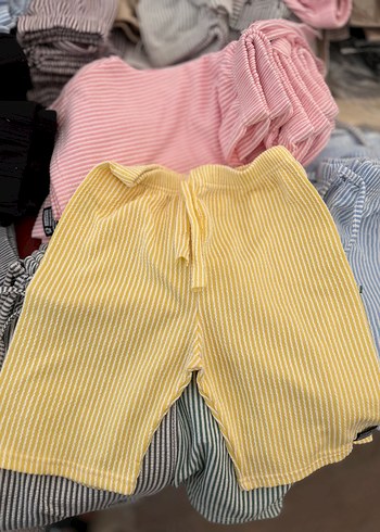 Çocuk şortu renkleri var - Görsel 3