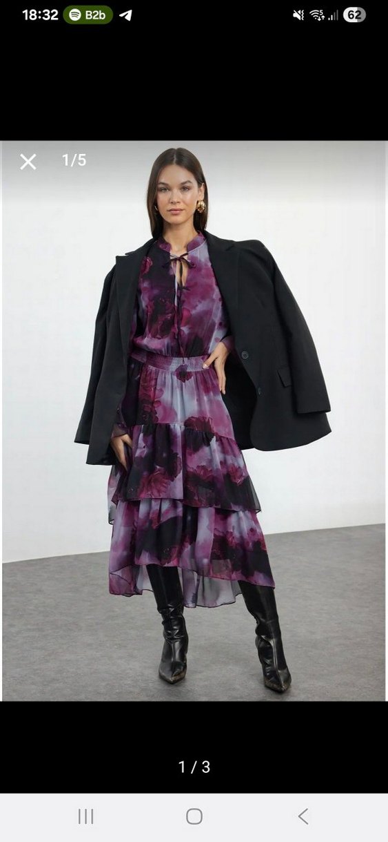 Desenli, fırfırlı mor şifon elbise - Görsel 3