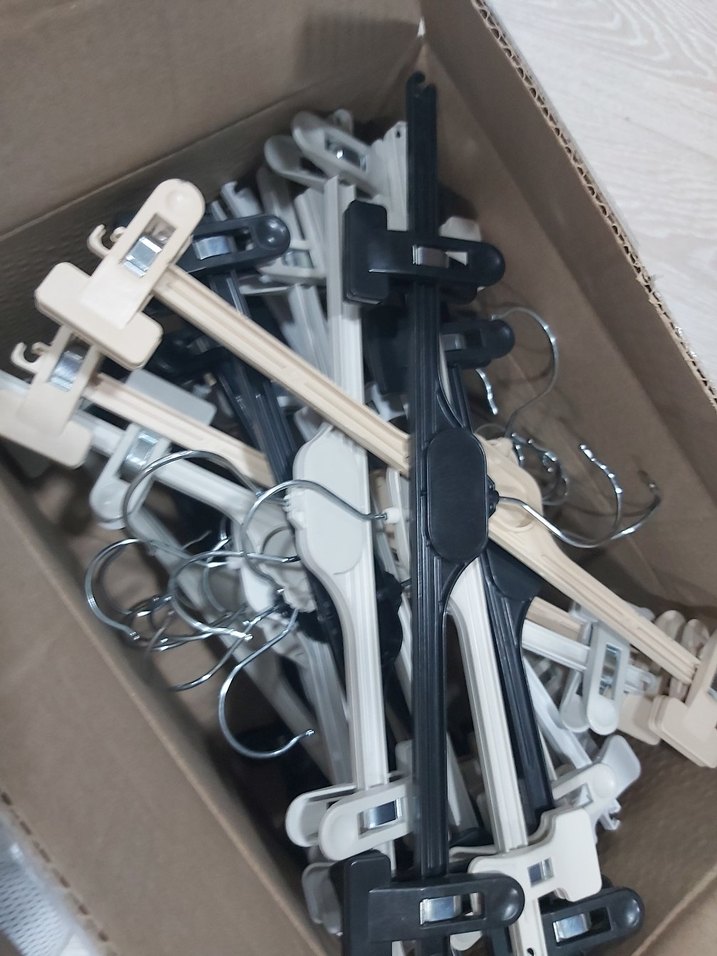 mandallı etek pantolon askısı - Görsel 2