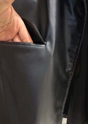 Düğmeli Siyah Deri Kadın Ceket - Görsel 5