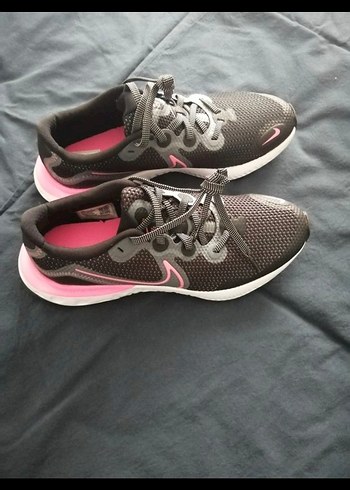 Nike Siyah Pembe Kosu Ayakkabisi