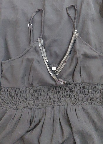 Siyah V Yakalı İnce Askılı Uzun Elbise - Görsel 2