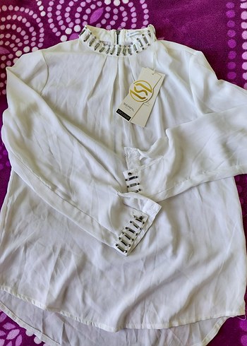 Düğmeli Beyaz Uzun Kollu Kadın Gömlek - Görsel 2