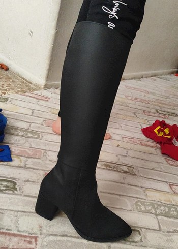 Kadın Siyah Topuklu Dizüstü Bot - Görsel 7