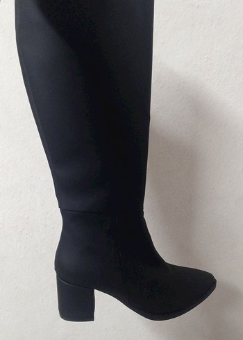 Kadın Siyah Topuklu Dizüstü Bot - Görsel 4