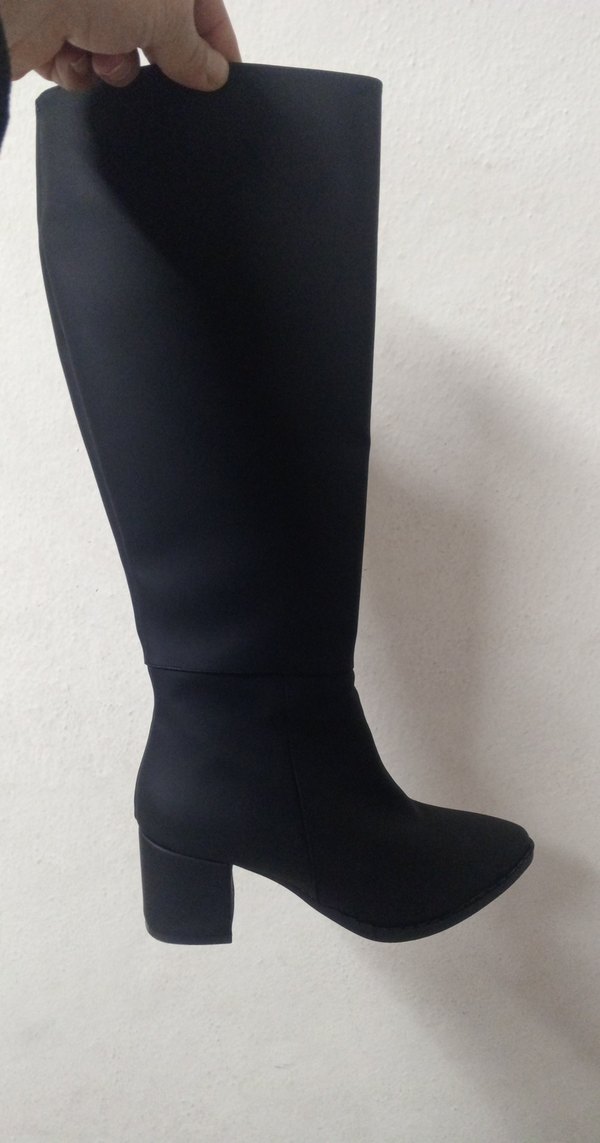 Kadın Siyah Topuklu Dizüstü Bot - Görsel 4